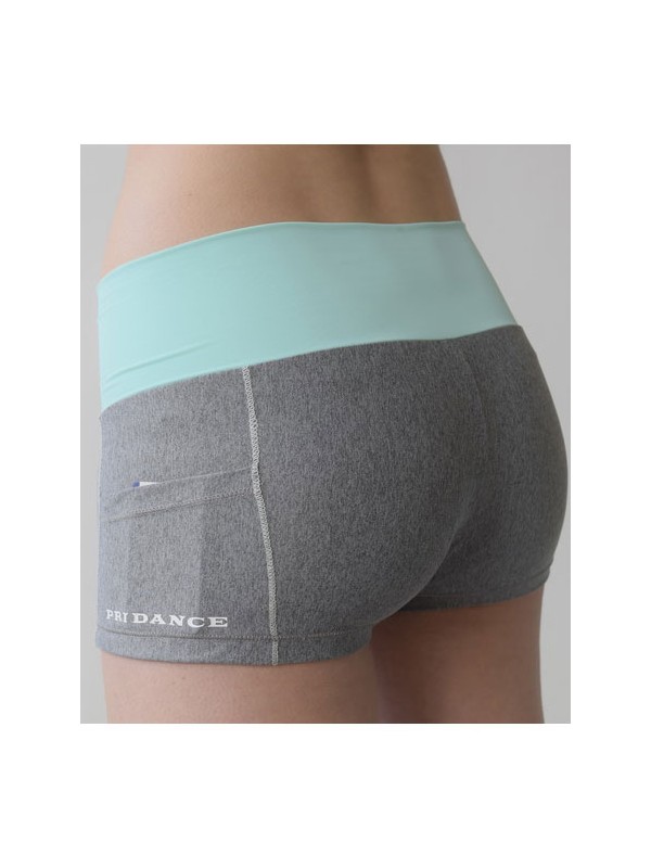 Kratke hlačke Pridance Ylenia